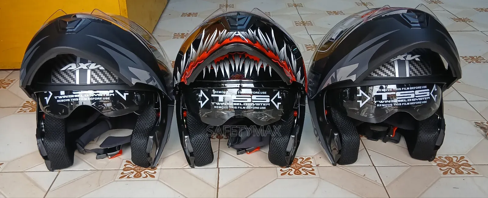 Axk Helmet