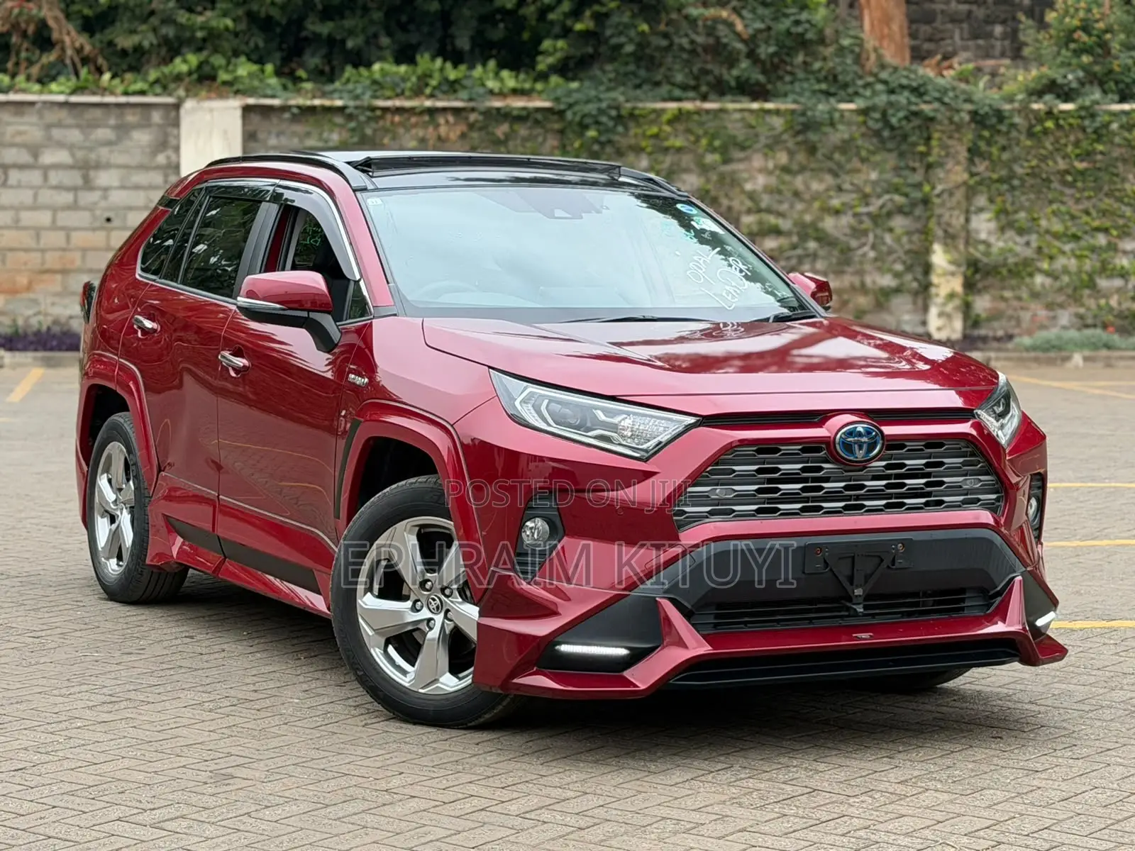 Toyota RAV4 2019 Red