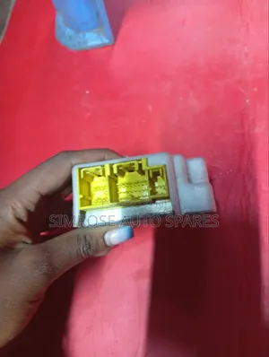 Airbag Control Module Toyota Rush