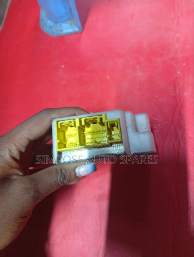 Airbag Control Module Toyota Rush - thumbnail 2