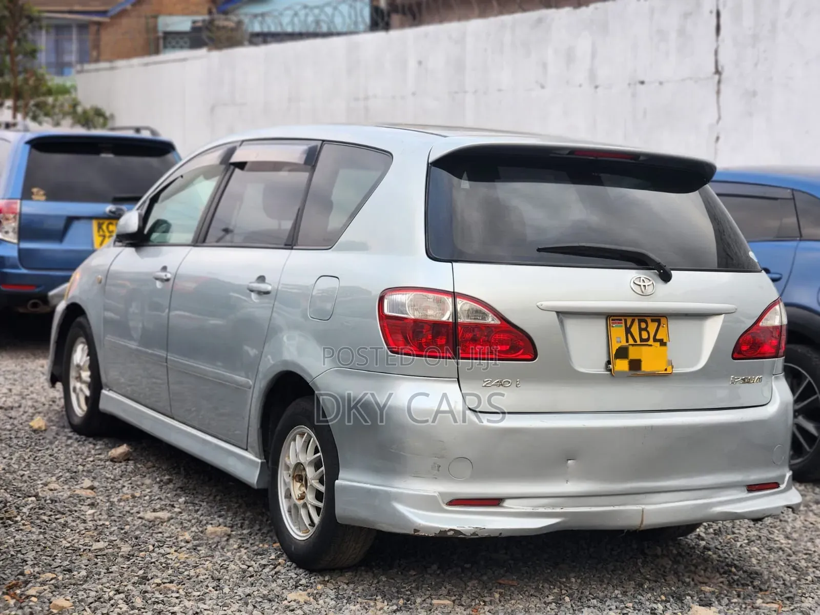 Toyota Ipsum 2008 Silver
