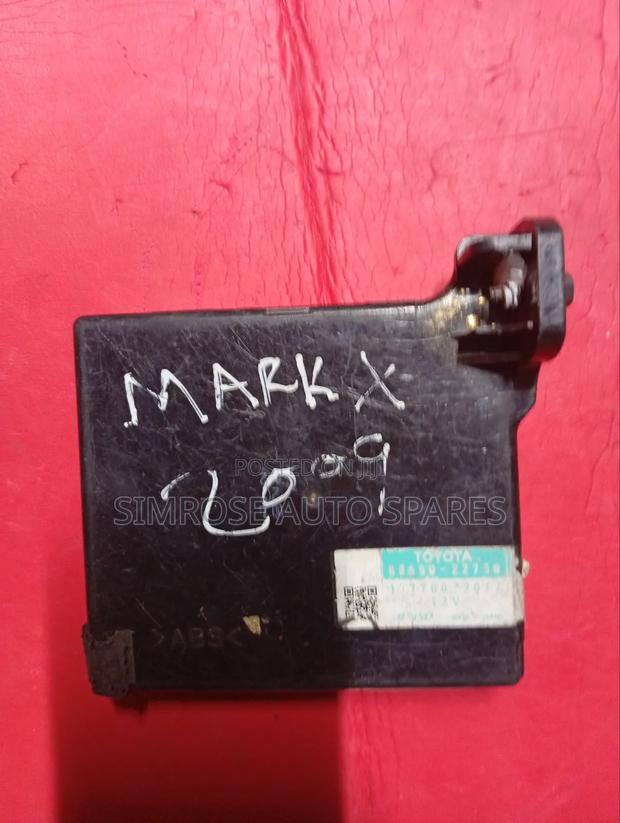 ECU Mark X 2009 - thumbnail 2