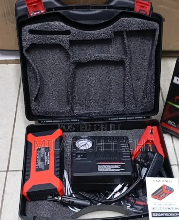 Car Battery Jump Starter With USB Power Bank