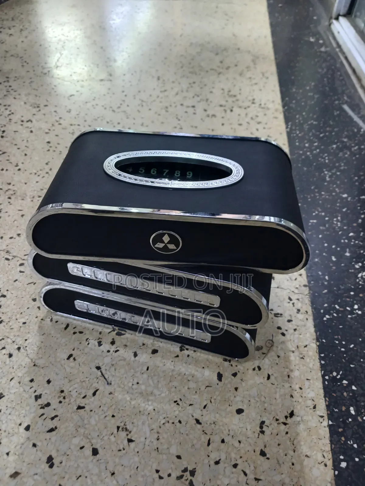 Branded Mitsubishi Tissue Holder – Premium Mitsubishi Car Tissue Box