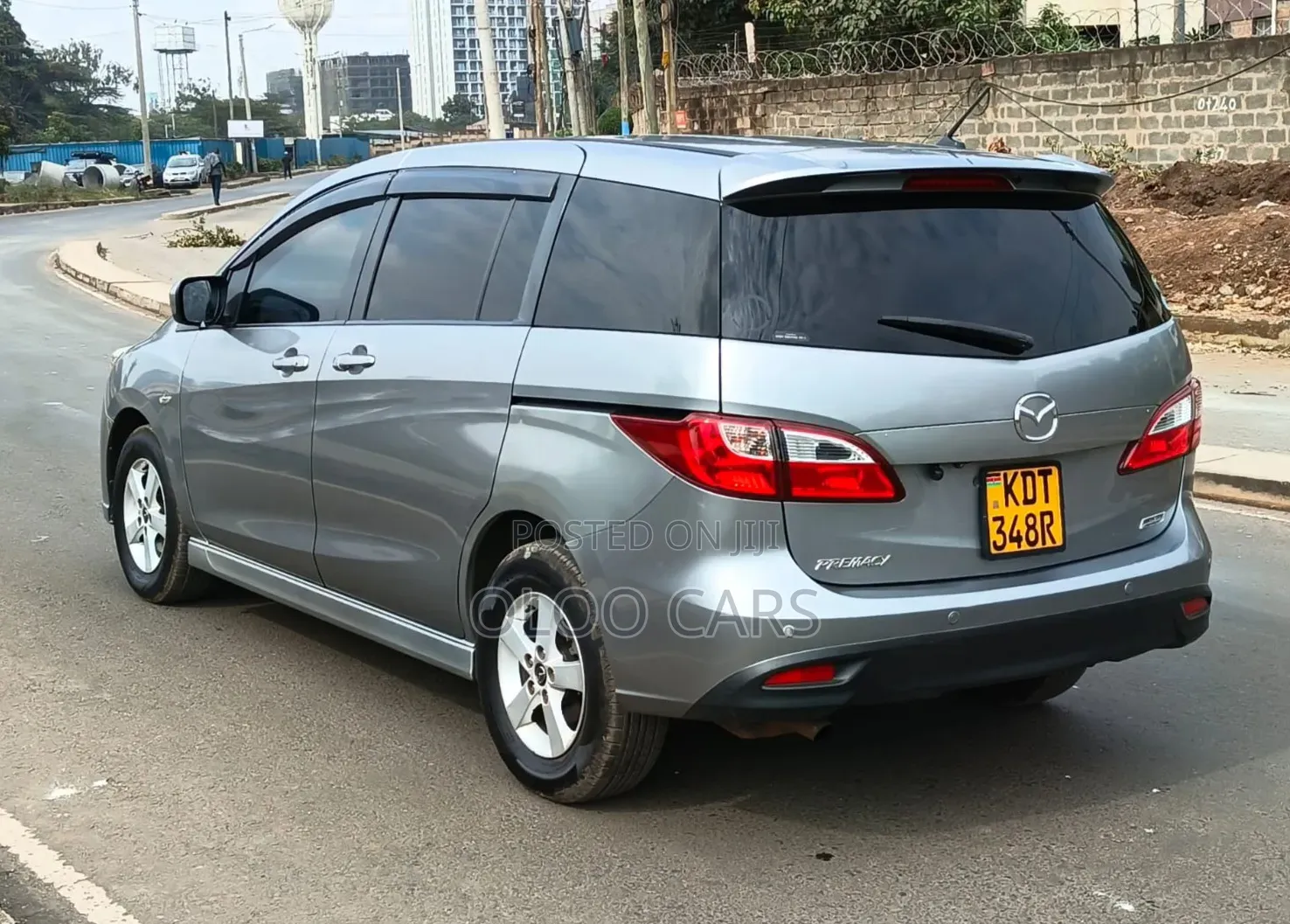 Mazda Premacy 2017 Silver