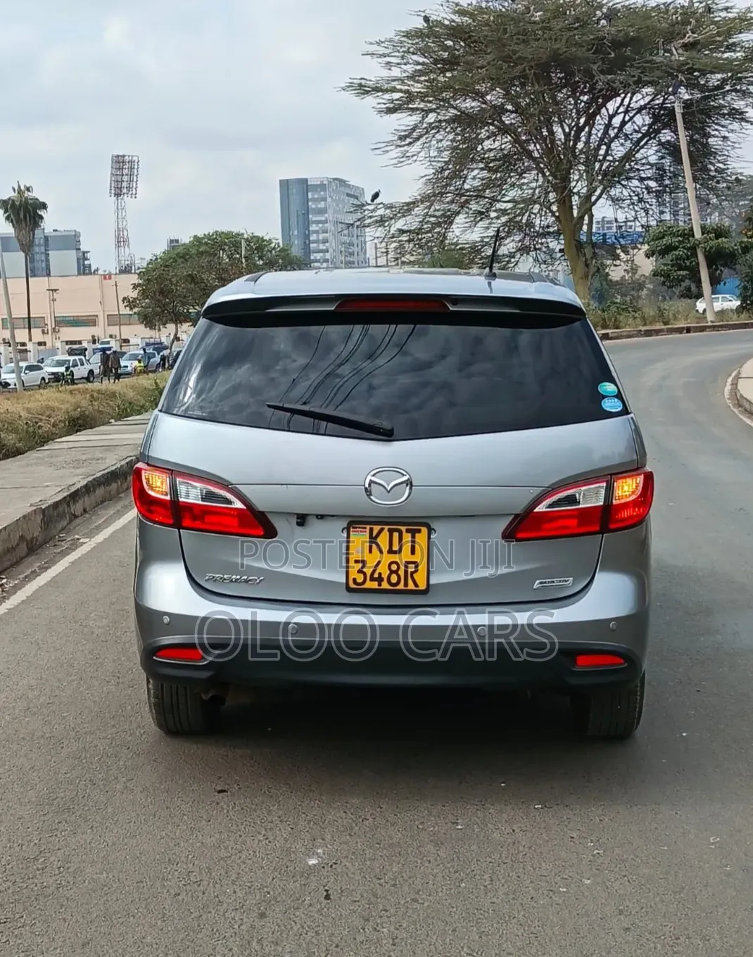 Mazda Premacy 2017 Silver