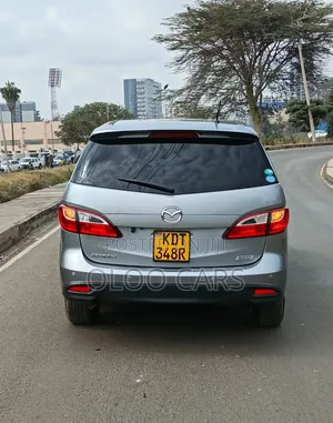 Mazda Premacy 2017 Silver