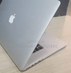 Laptop Apple MacBook Pro 2015 8GB Intel Core i5 SSD 256GB