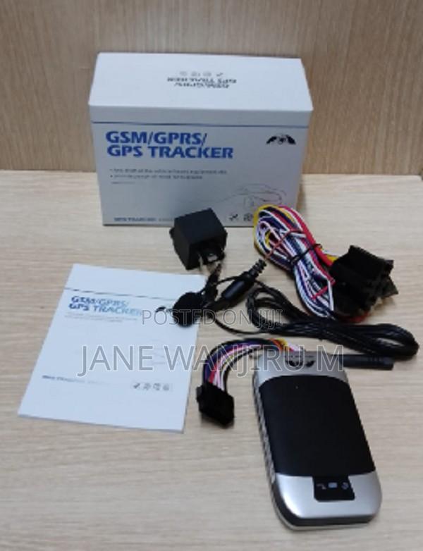 GSM Car Tracker – Real-Time Vehicle Tracking