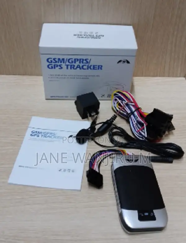 GSM Car Tracker – Real-Time Vehicle Tracking