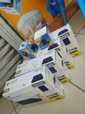 Intex 4×6 Inflatable Mattress – Ideal for Home, Guests Camping