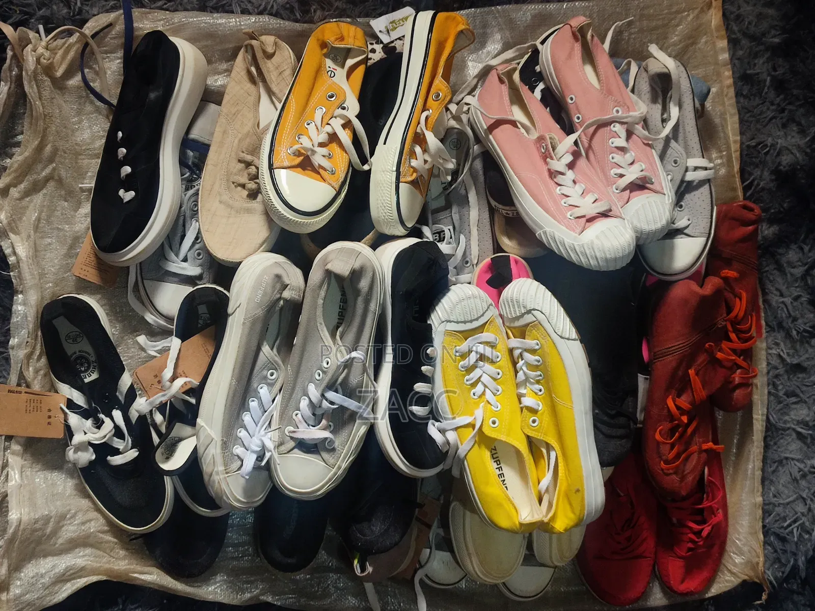 Shoes 24 Pairs at 250 Each | Canvas | Thrift | Bale | Rubber | Converse