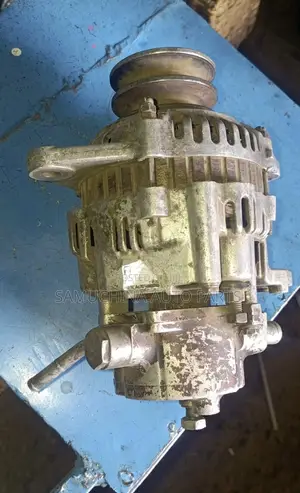 Alternator Isuzu 4Hf1/4hg1