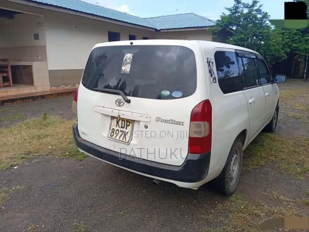Toyota Probox 2017 White