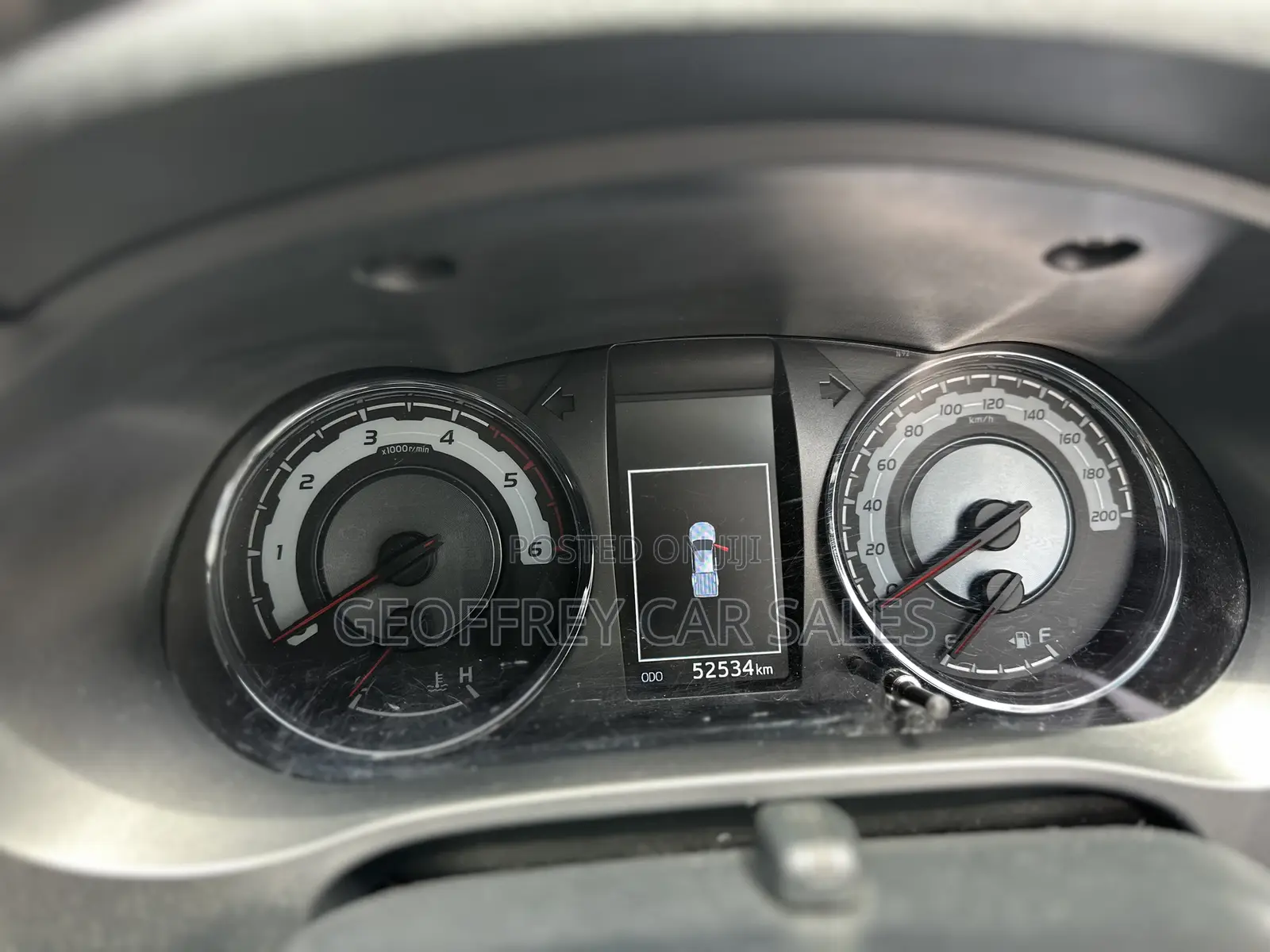 Toyota Hilux 2.4 Diesel 2020 Black