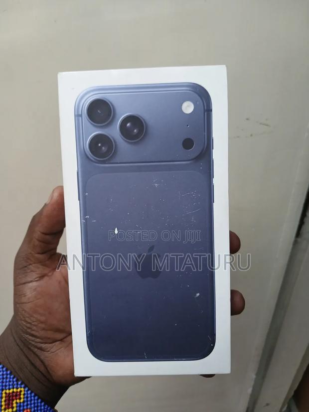 New Apple iPhone 17 Pro Max 512 GB - main view