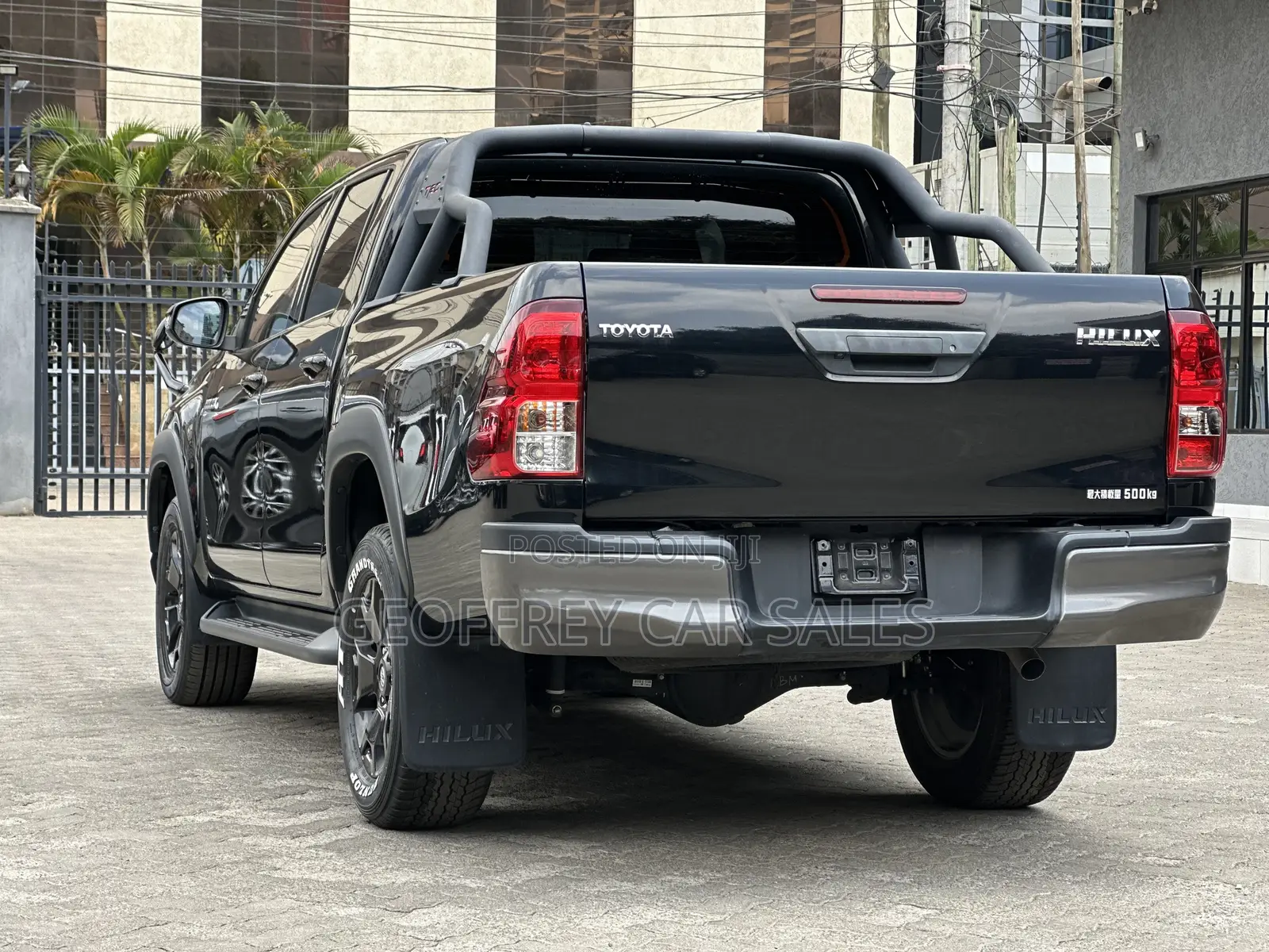 Toyota Hilux 2.4 Diesel 2020 Black