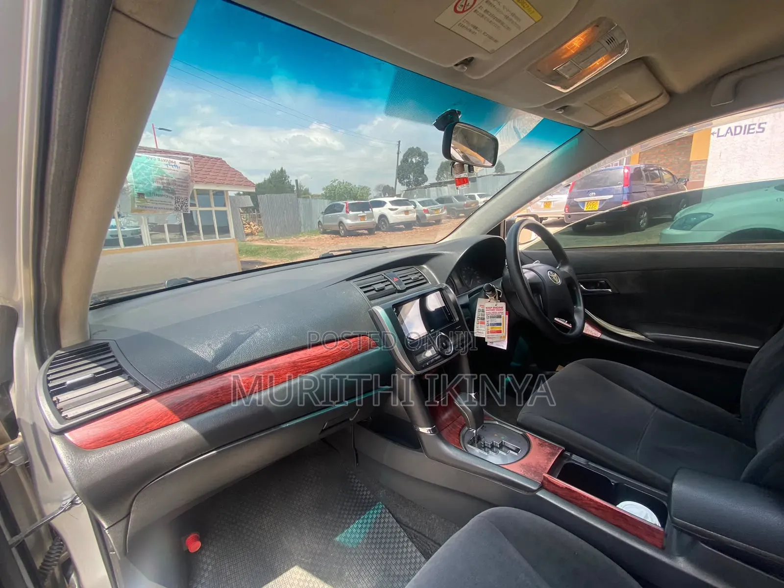 Toyota Premio 2009 Silver