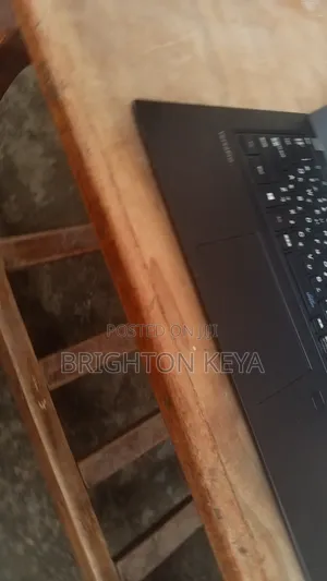 Laptop NEC 8GB Intel Core i5 SSD 256GB