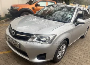 Toyota Corolla Fielder 2015 Silver