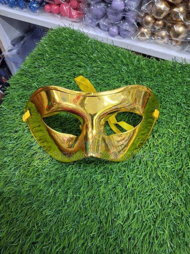 Plain Masquerade Mask - thumbnail 5