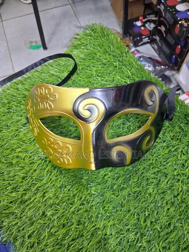 2 Sided Masquerade Mask - thumbnail 4