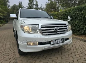 Toyota Land Cruiser 2008 White