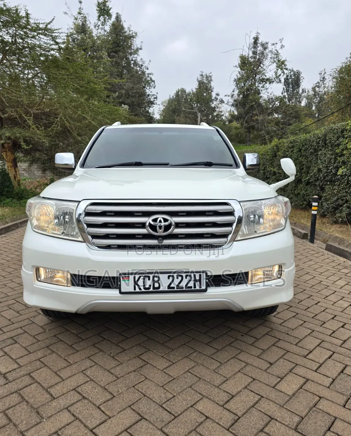 Toyota Land Cruiser 2008 White