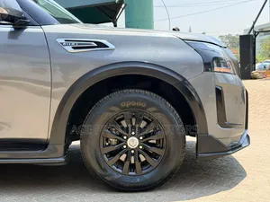 Nissan Patrol 2017 Gray