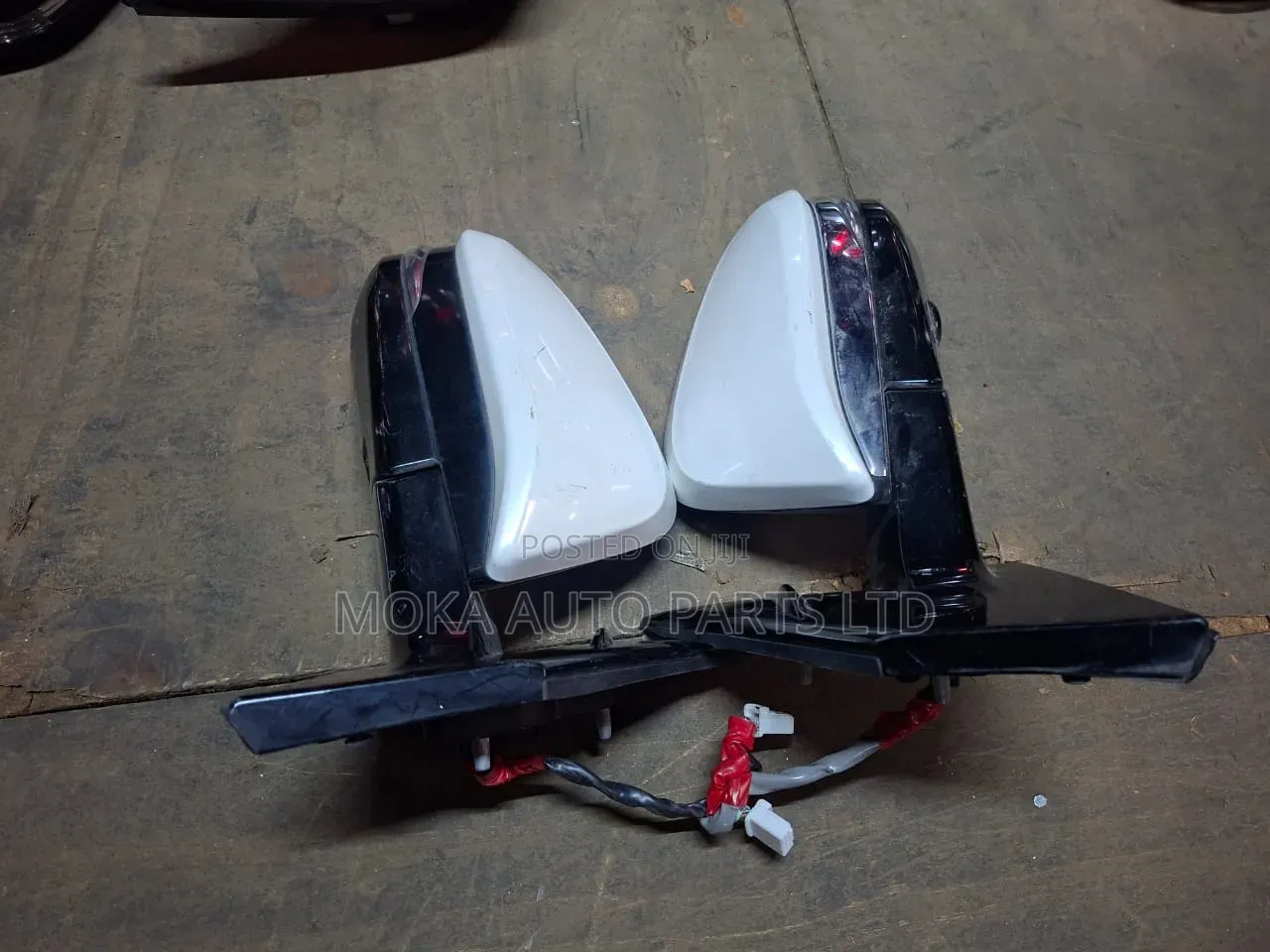 Toyota Harrier 2015 Side Mirrors Zsu60 Camera Type