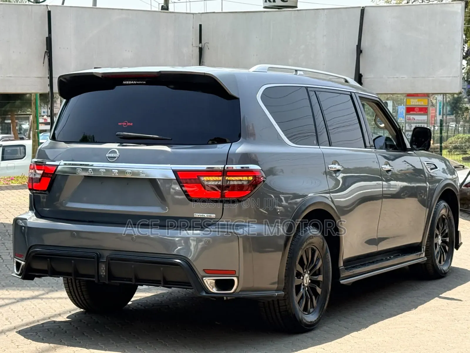 Nissan Patrol 2017 Gray