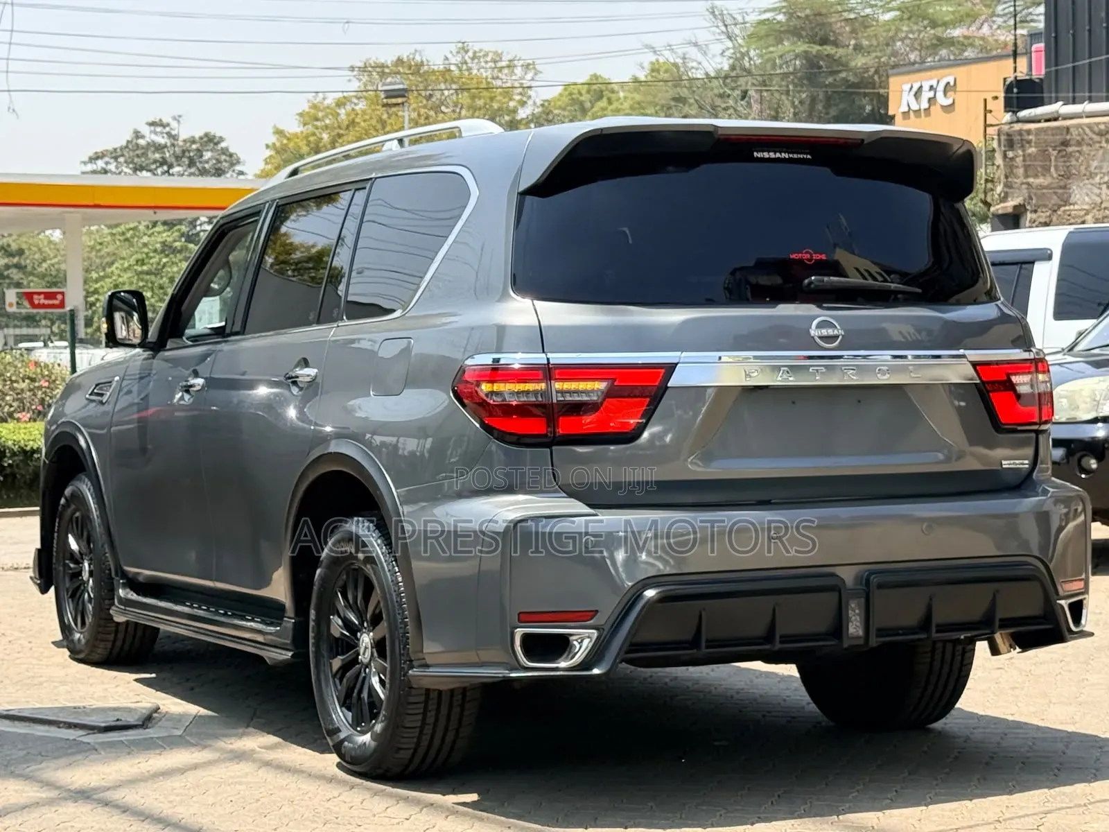 Nissan Patrol 2017 Gray