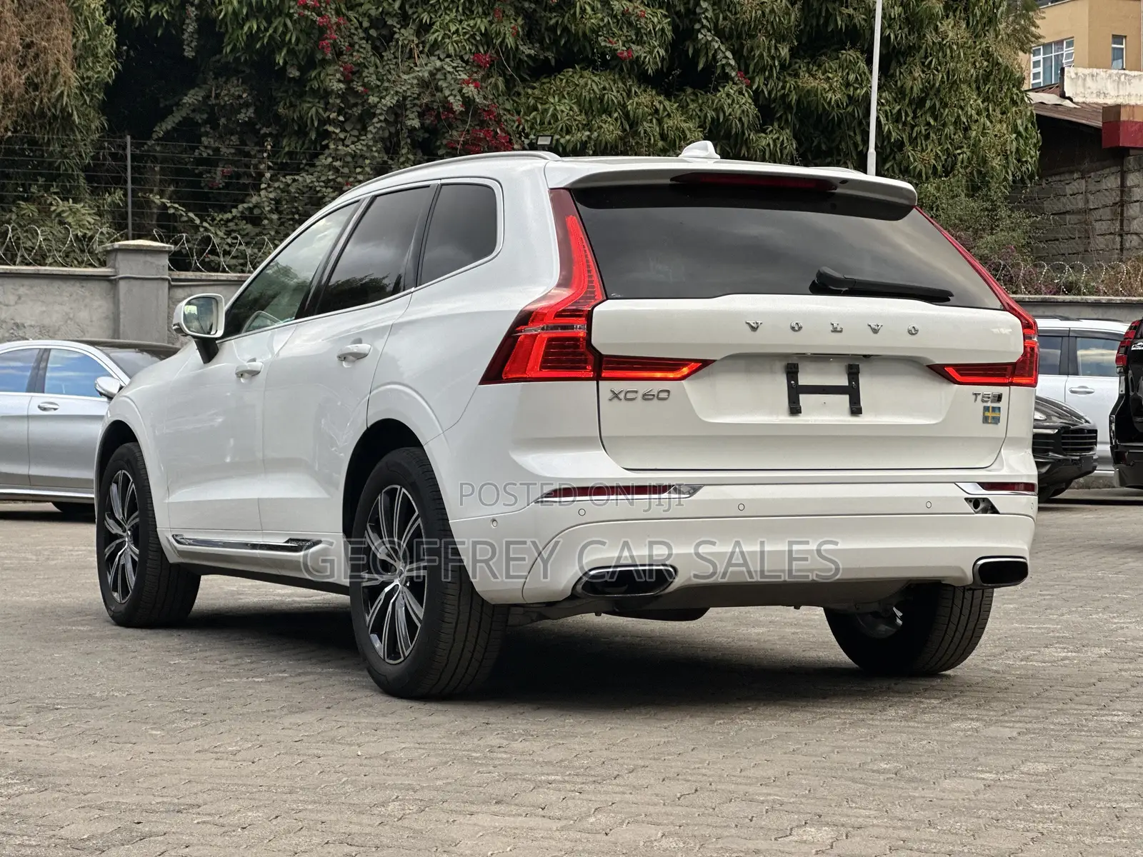 Volvo XC60 T5 Inscription AWD 2019 White