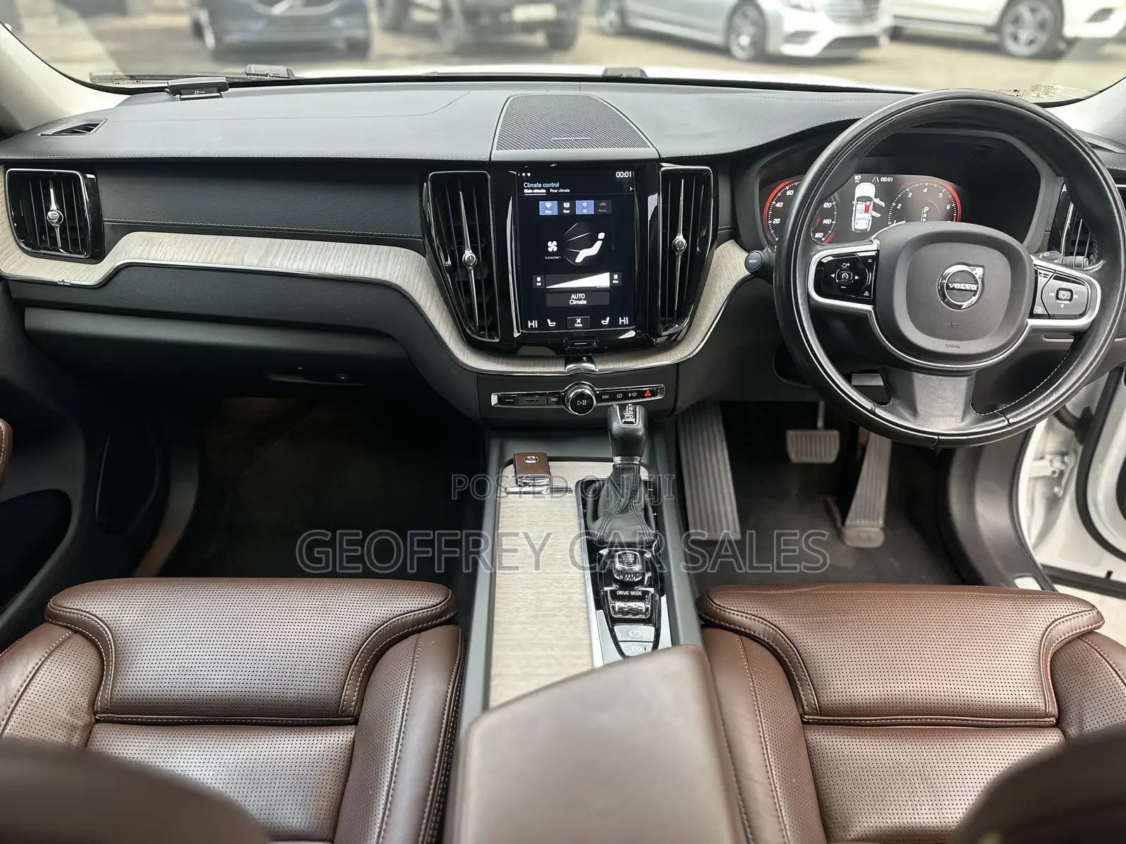 Volvo XC60 T5 Inscription AWD 2019 White