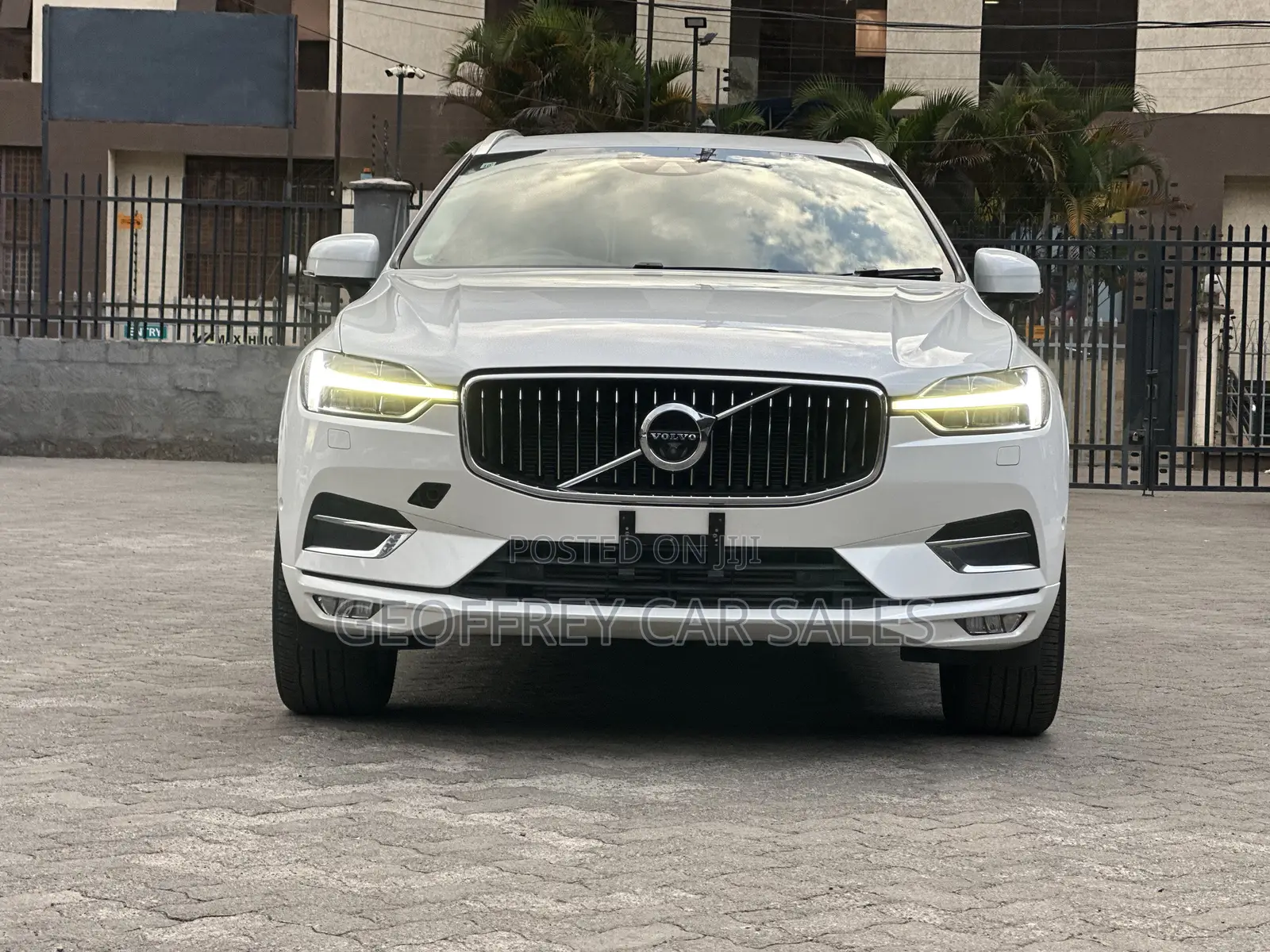 Volvo XC60 T5 Inscription AWD 2019 White