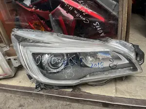 Subaru Outback 2015 Headlights