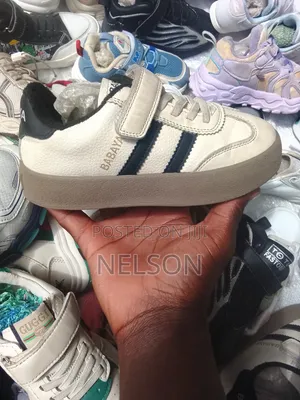 Samba Shoe