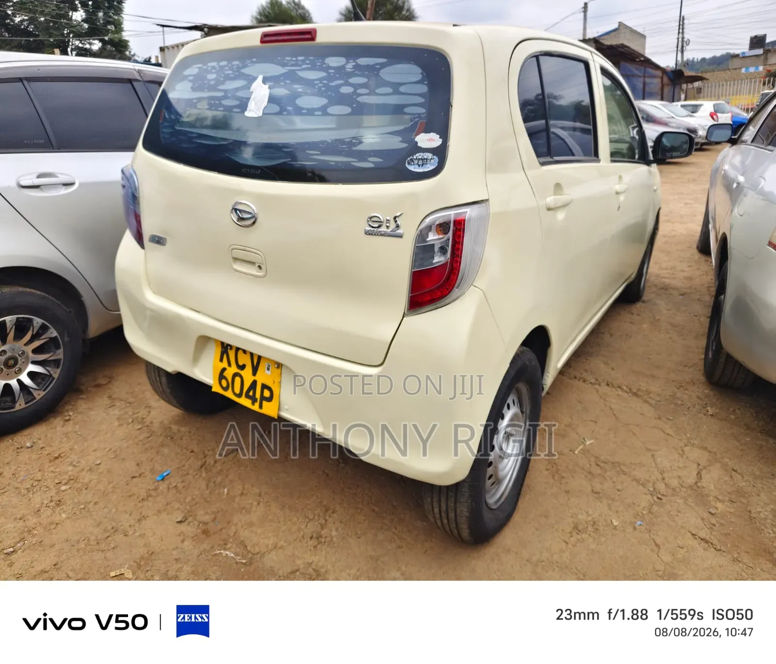 Daihatsu Mira 2013 Yellow
