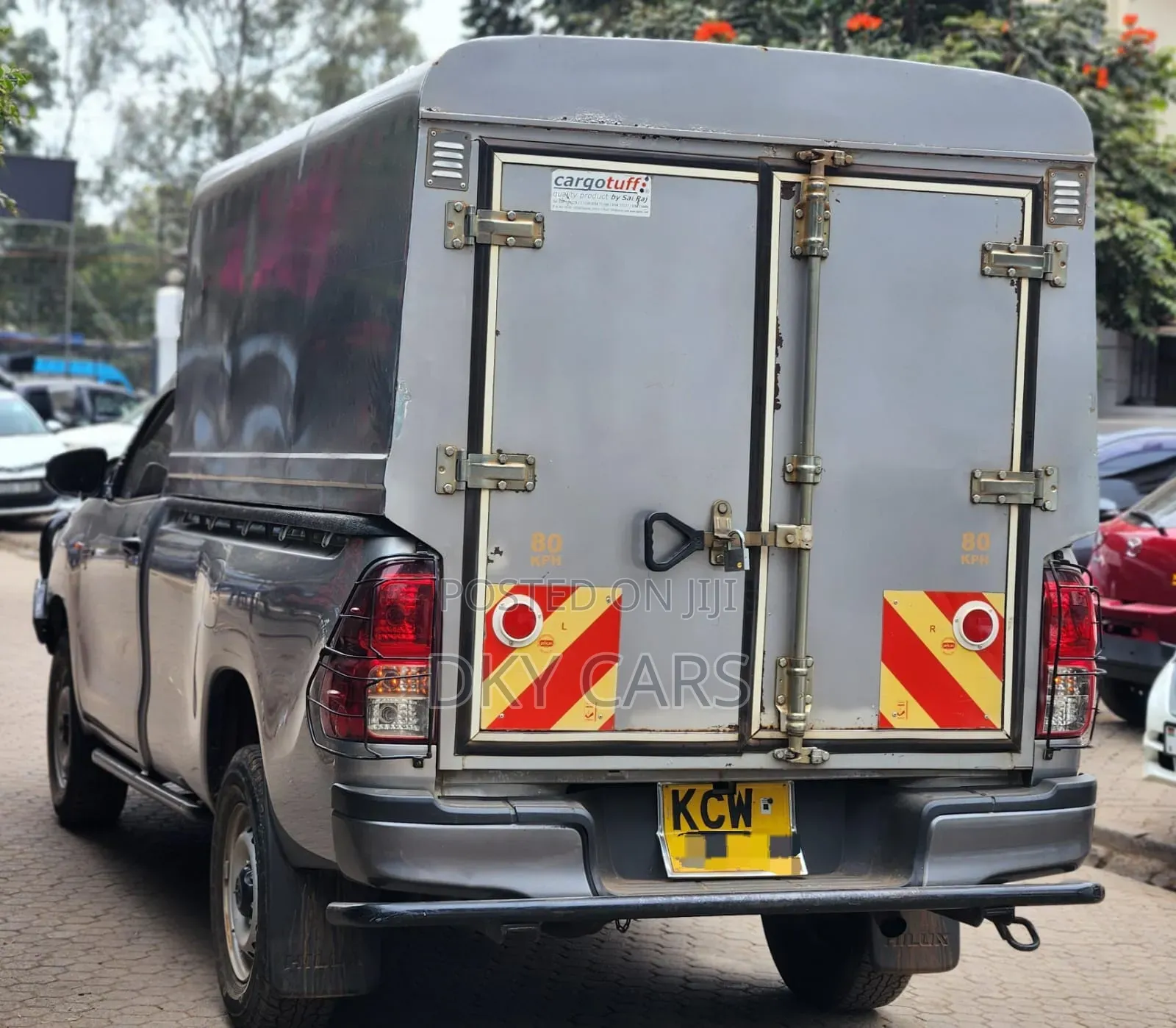 Toyota Hilux 2019 Silver
