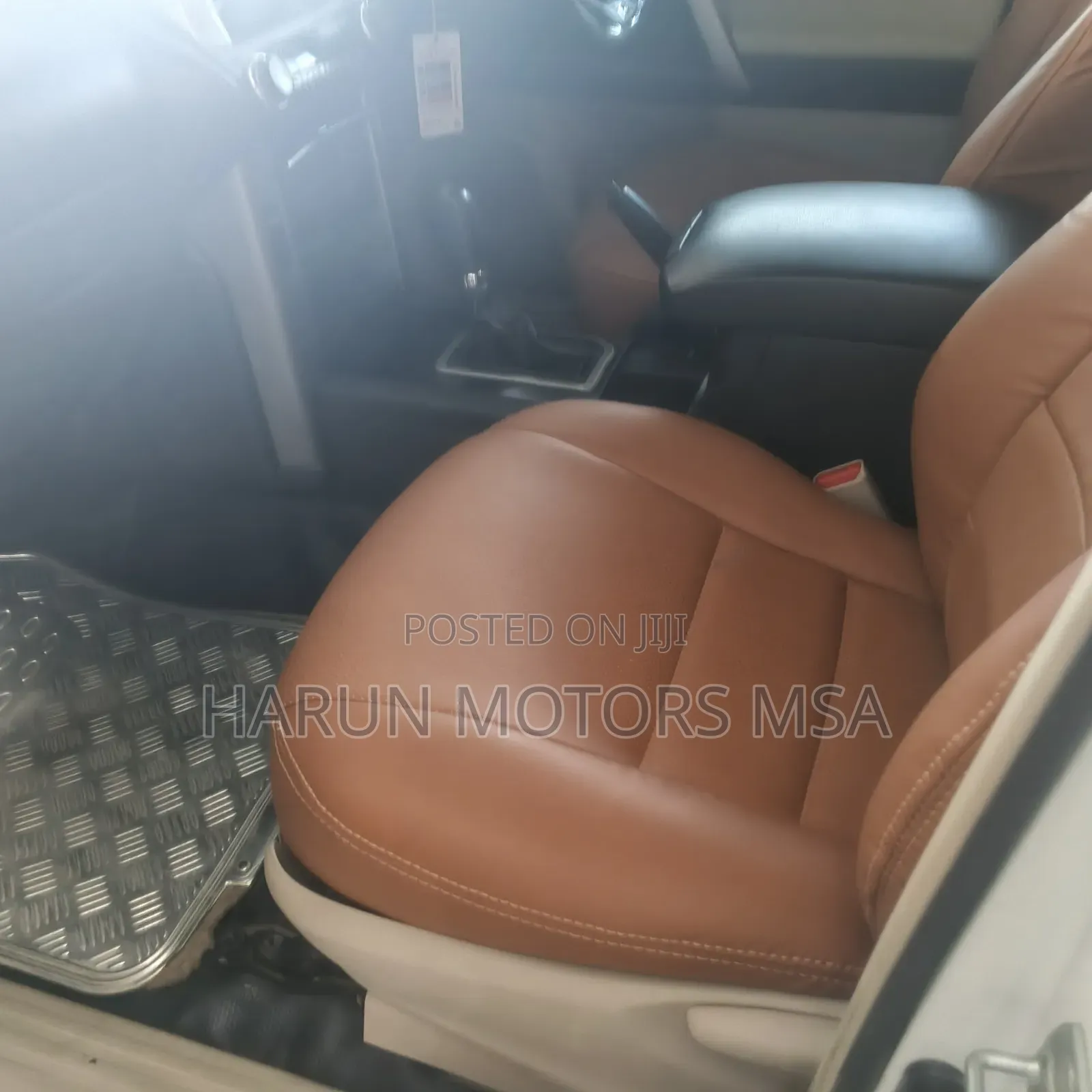 Toyota Land Cruiser Prado 2011 White