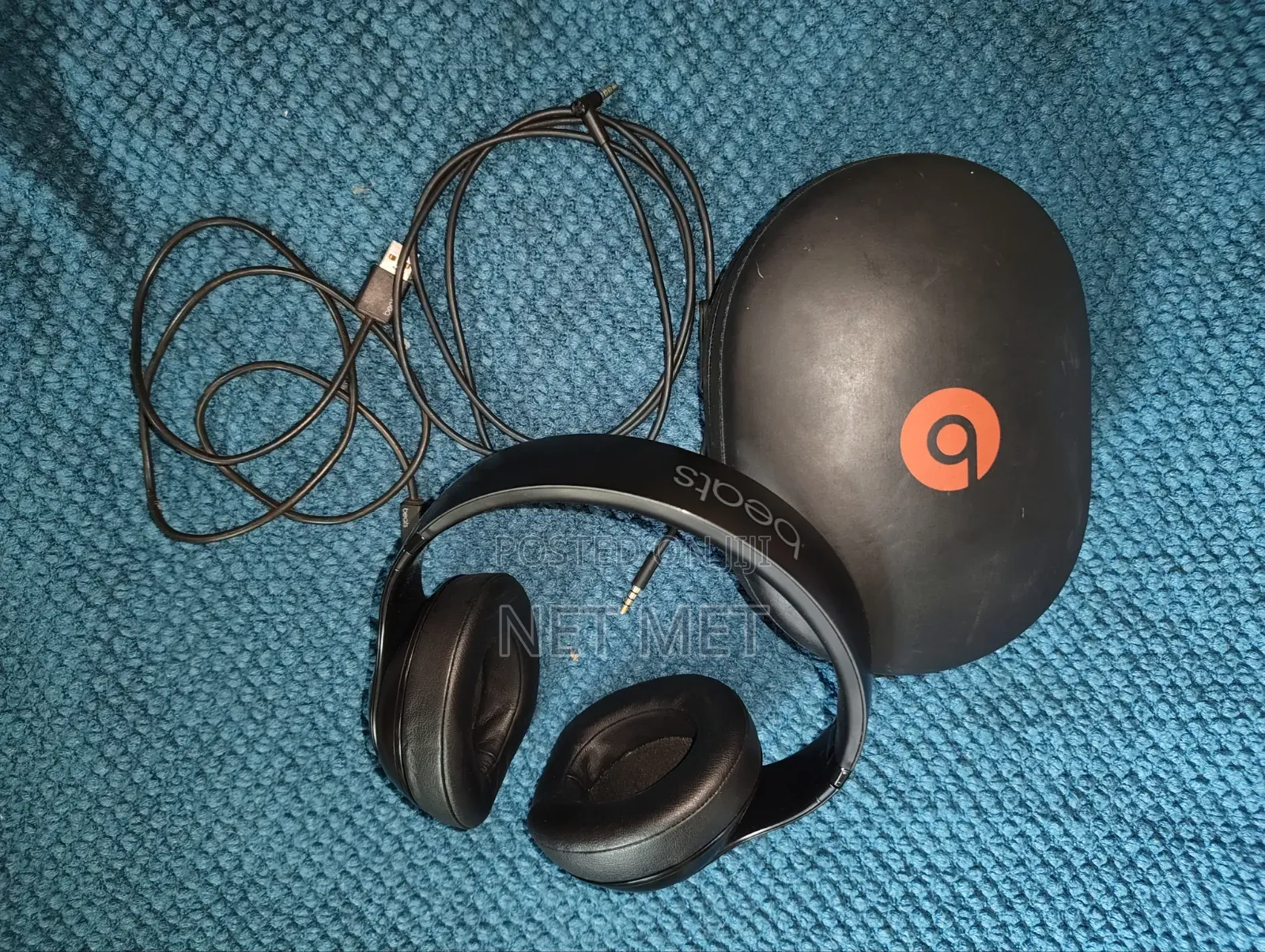 Apple Beats Studio 3 HeadPhones (Black)