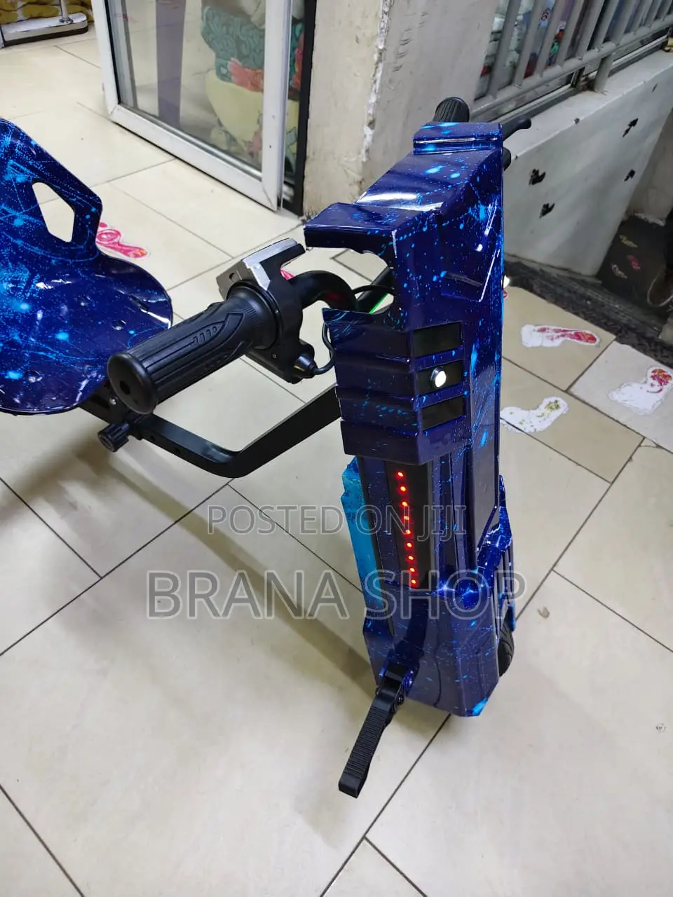 Galaxy Electric Drift Trike With Accessories