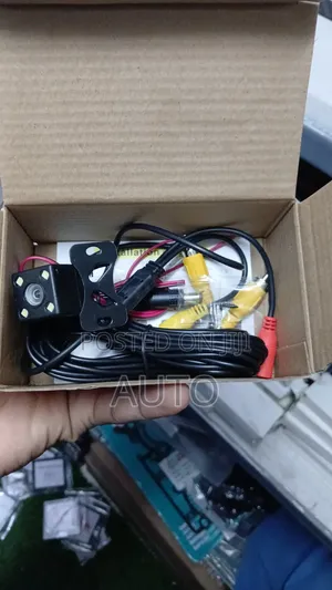 Universal HD Car Reverse Camera – Rear View Parking Backup Camera