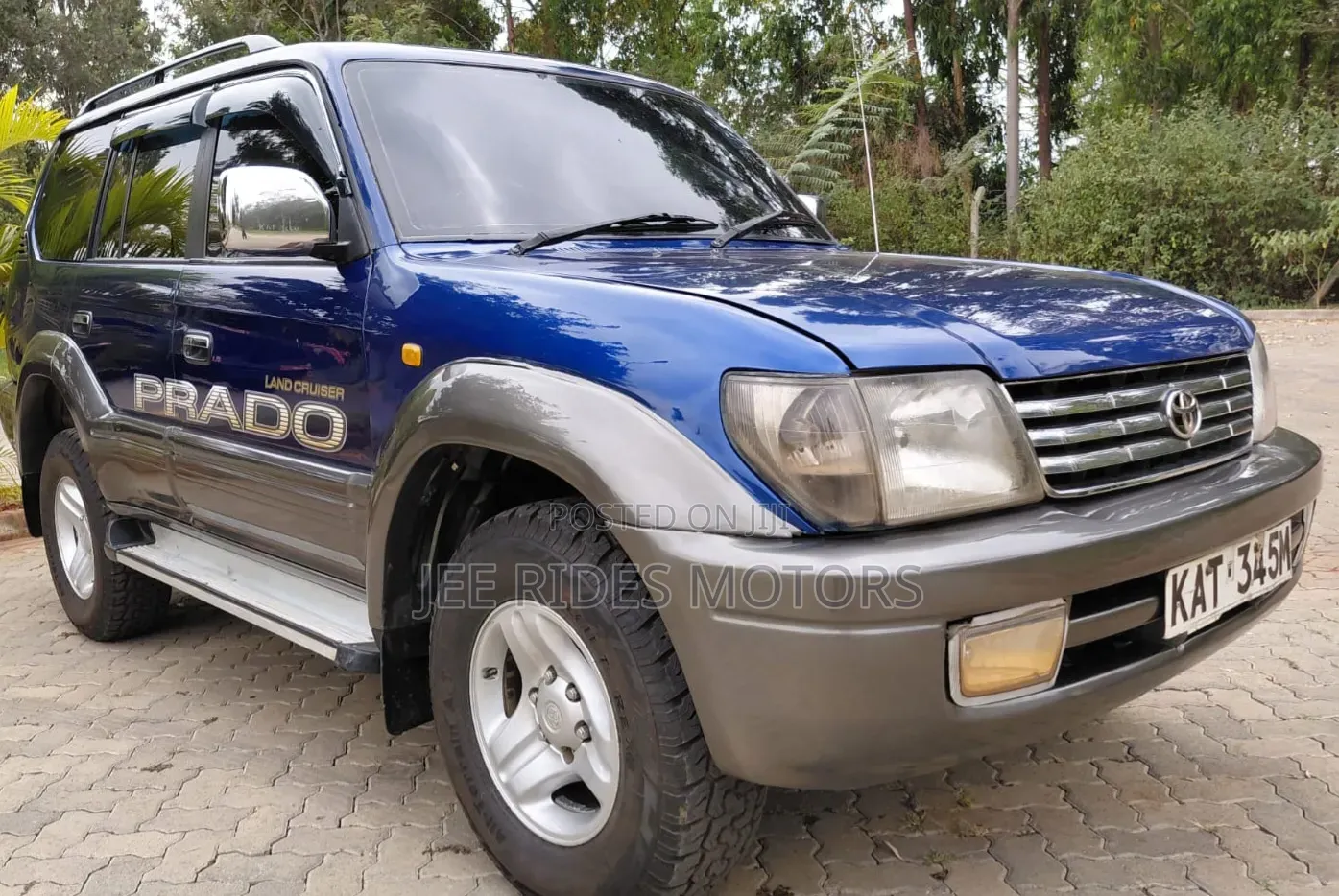 Toyota Land Cruiser Prado 2000 Gray