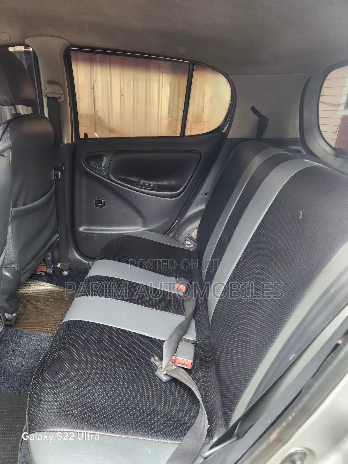 Toyota Vitz 2001 Silver