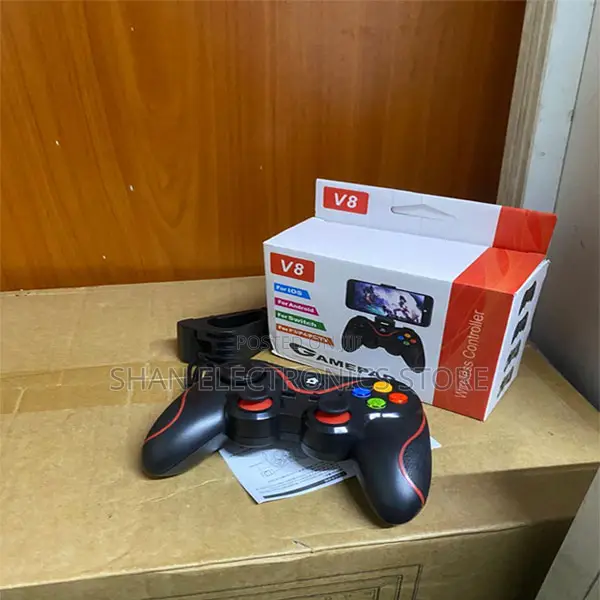Multi-Platform Wireless Bluetooth Gamepad for iOS WindowsPC V8Designed
