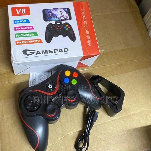 V8 Pro-Style Smart Bluetooth Game Controller for Android, iOS PC