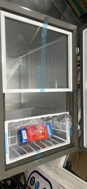 Ecomax 219liters Chest Freezer With Free Fridge Guard