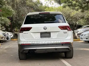 Volkswagen Tiguan 2.0T SEL Premium AWD 4MOTION 2019 White