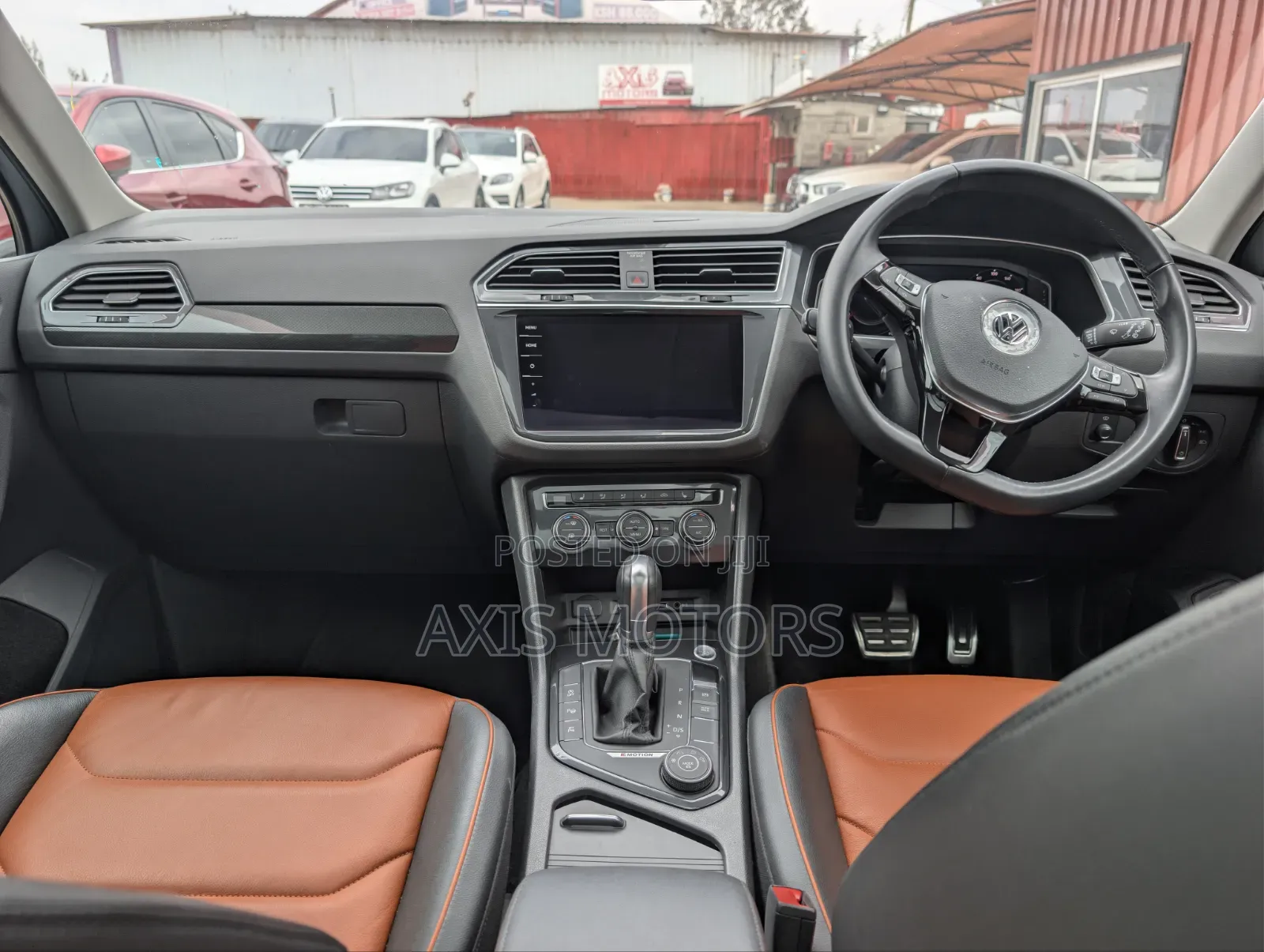 Volkswagen Tiguan 2019 Gold